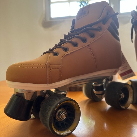 CHAYA VINTAGE ROLLER SKATES – VOYAGER. Unisex. Size US M9 US W10. PROPEL Wheel - Picture 8 of 9